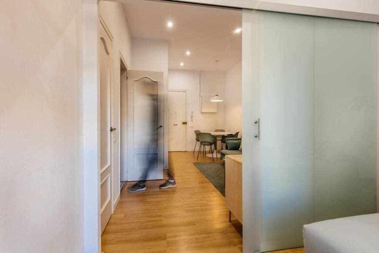 Cozy & Central Apartment Barcelona Exteriör bild