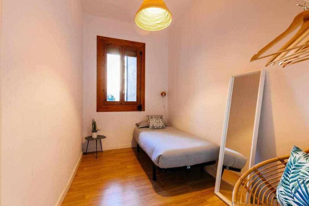 Cozy & Central Apartment Barcelona Exteriör bild